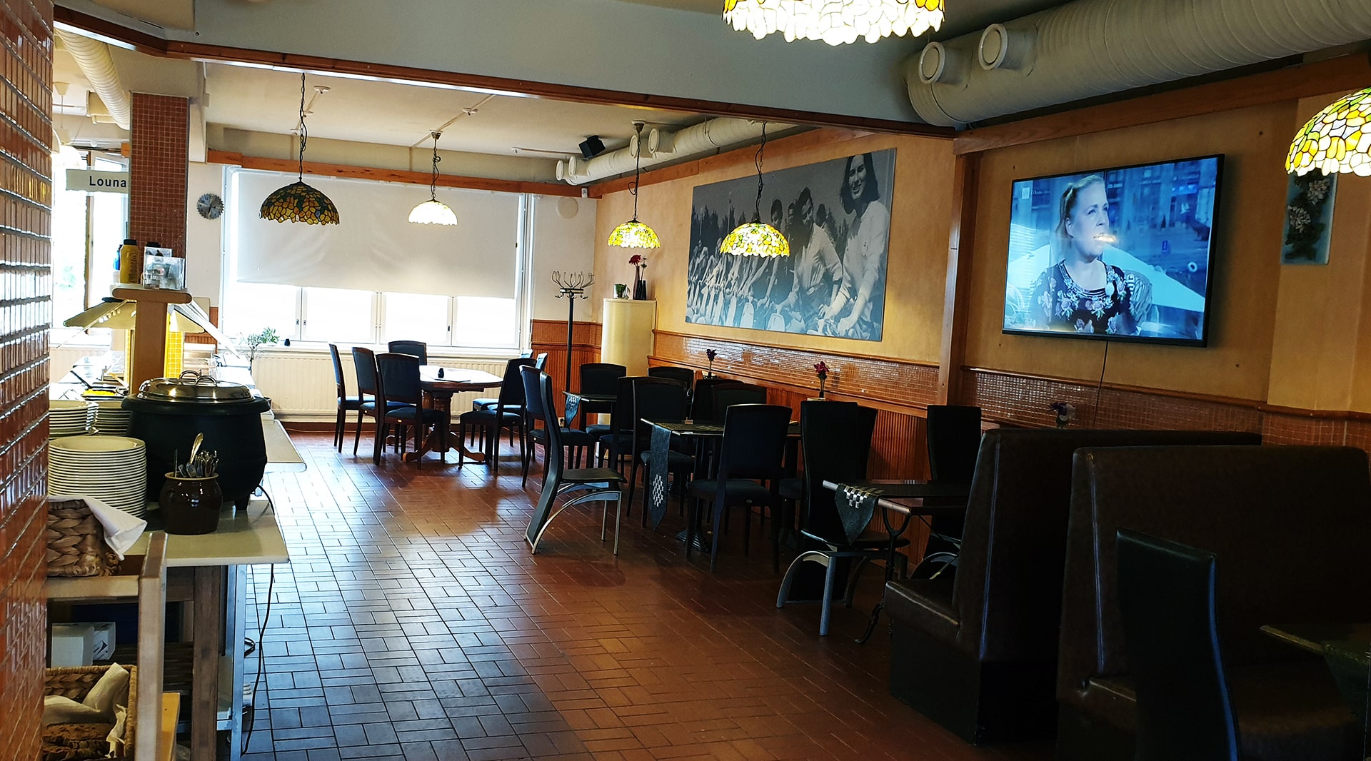 Lounas, Karkkila Bomonti